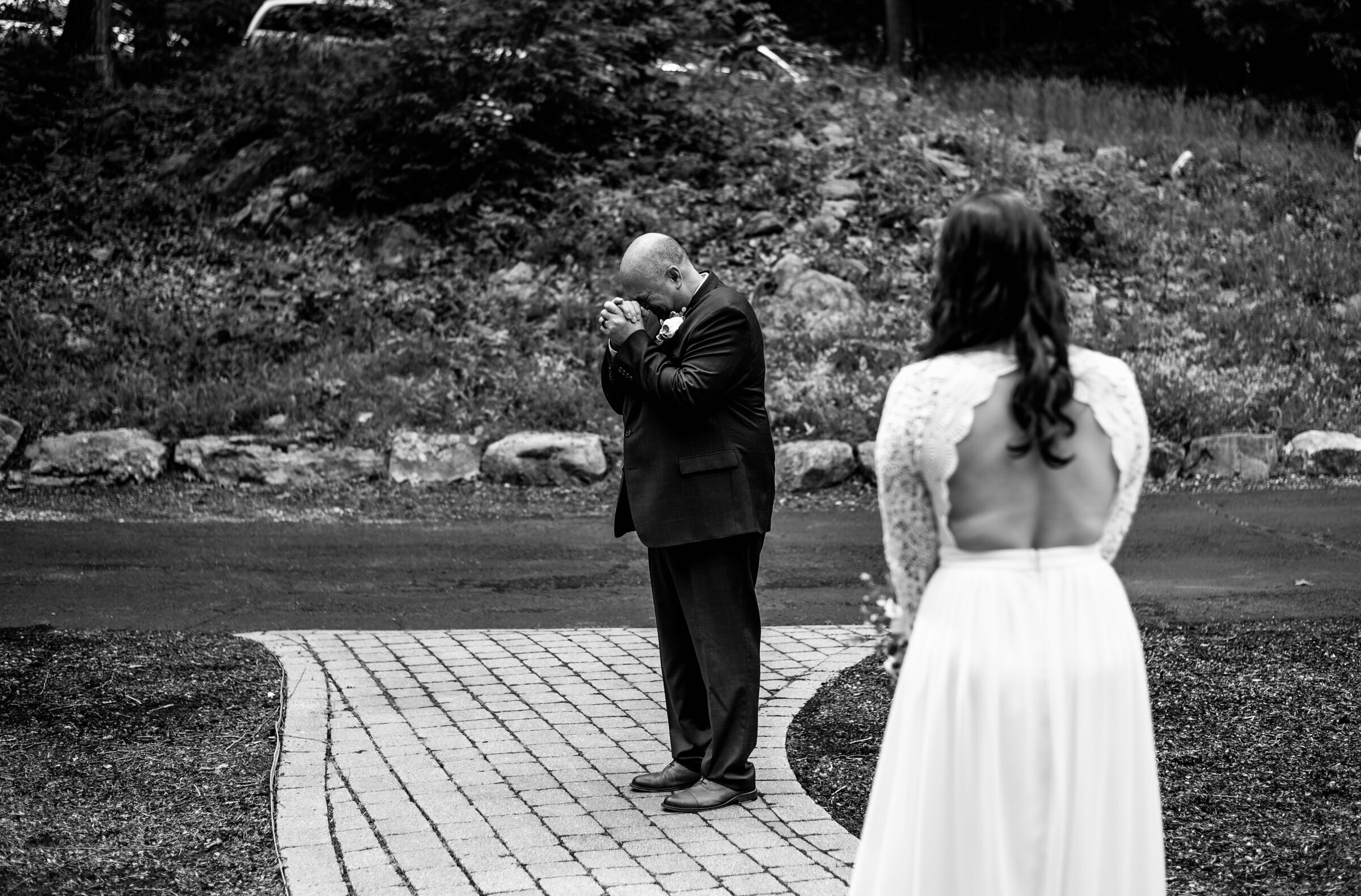 father-of-the-bride-first-look-small-wedding-intimate-wedding-day-nj-elopement-photographer.jpg